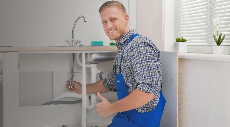 Expert burst pipe repair services in Huntingburg, IN